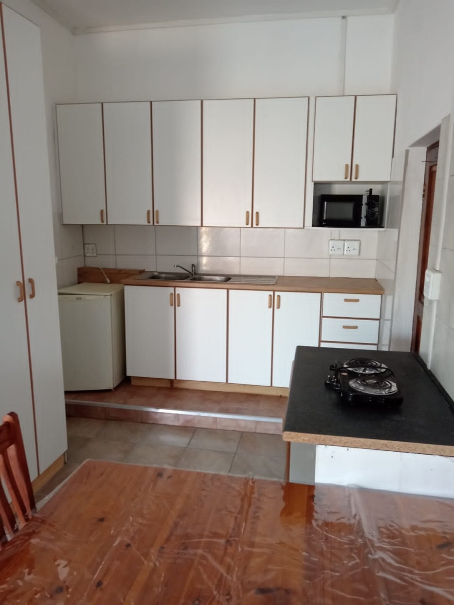 To Let  Bedroom Property for Rent in Hersham Western Cape